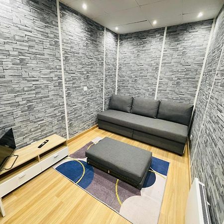 Studio Confortable- Disneyland Paris - Val D Europe - Plein Centre Ville Meaux - 2 Pers エクステリア 写真